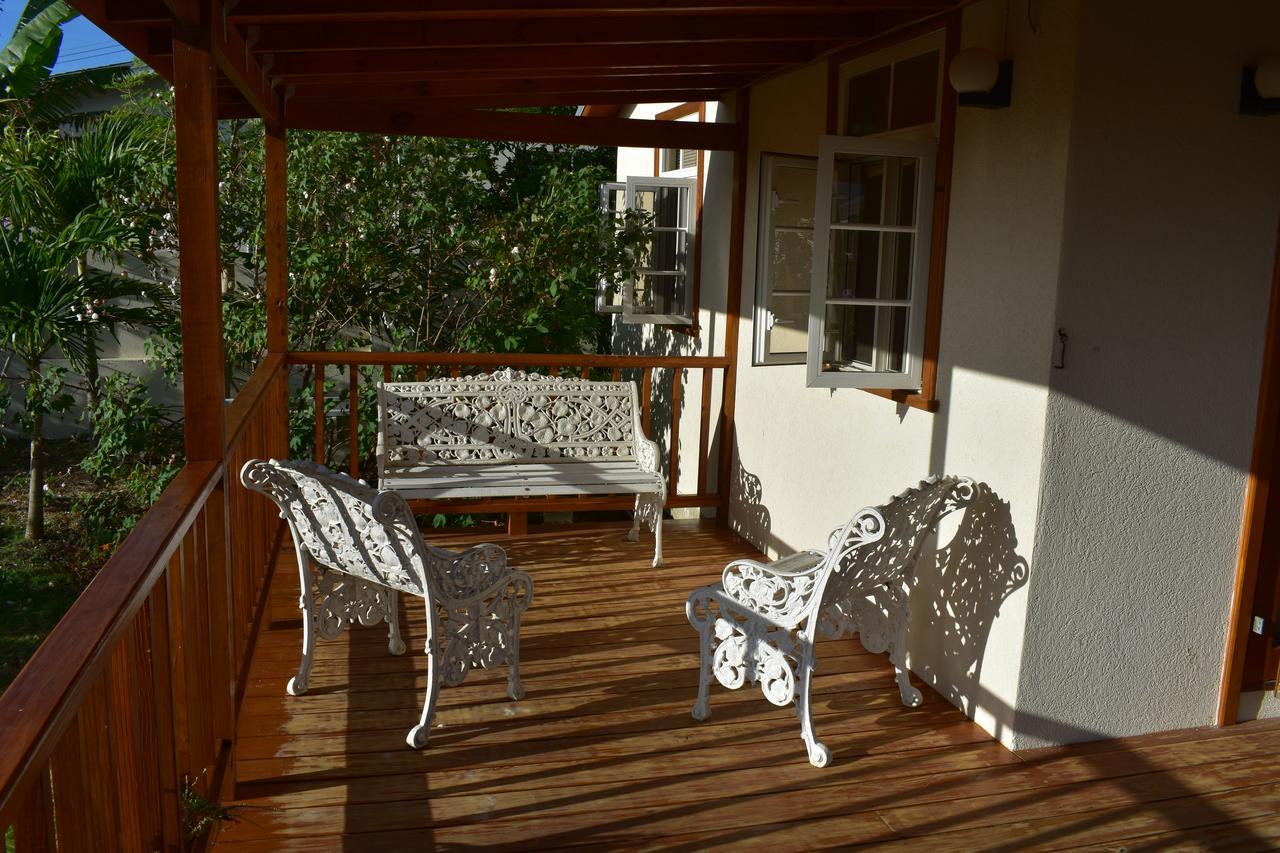 The Pool House Villa Saint Philip Exterior foto